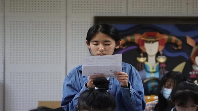 学生代表2.jpg